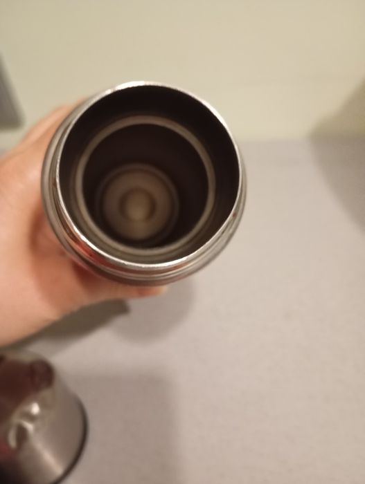 Garrafa de alumínio