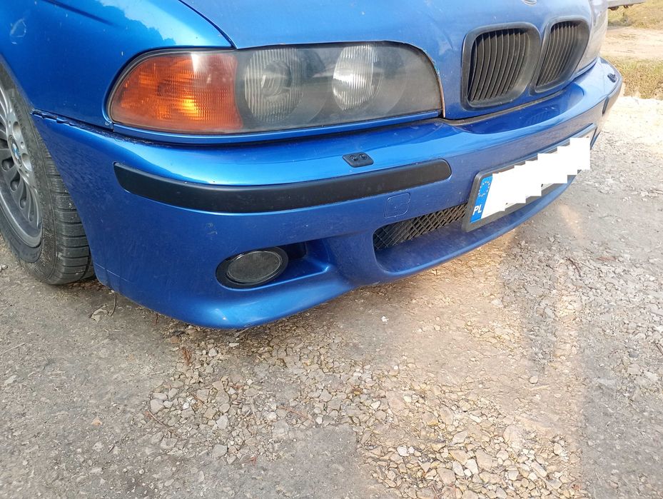 Ramki halogenów lamp przeciwmgłowych przódM Pakiet M Technic M5 BMW E39