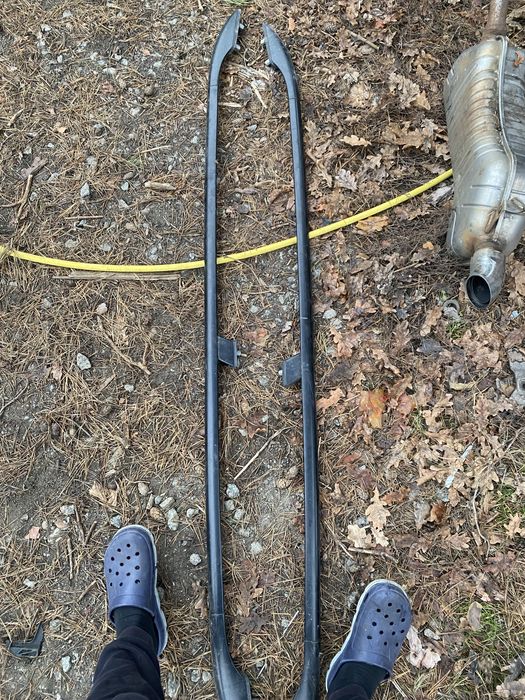 Продам релінгі срочно на ауді а-6