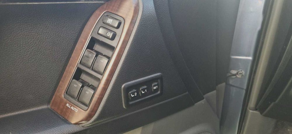 TOYOTA LANDCRUISER 150