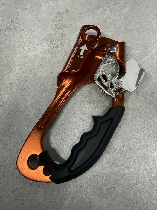 Жумар First Ascent Ropewalker правий