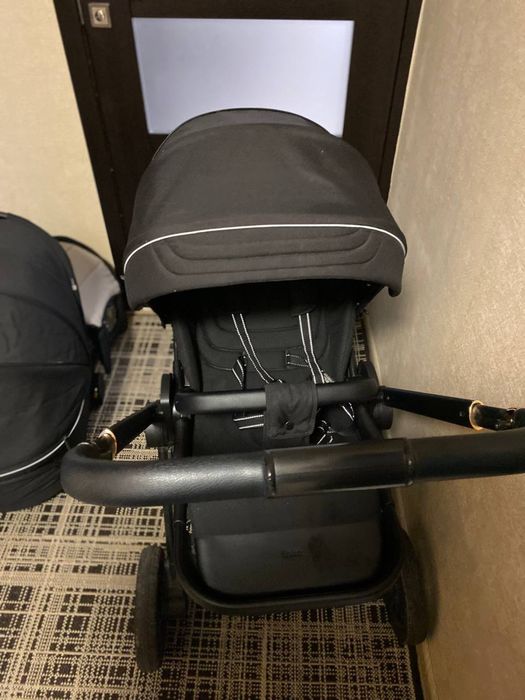 Продам коляску Carello epicа 2в1 2024р
