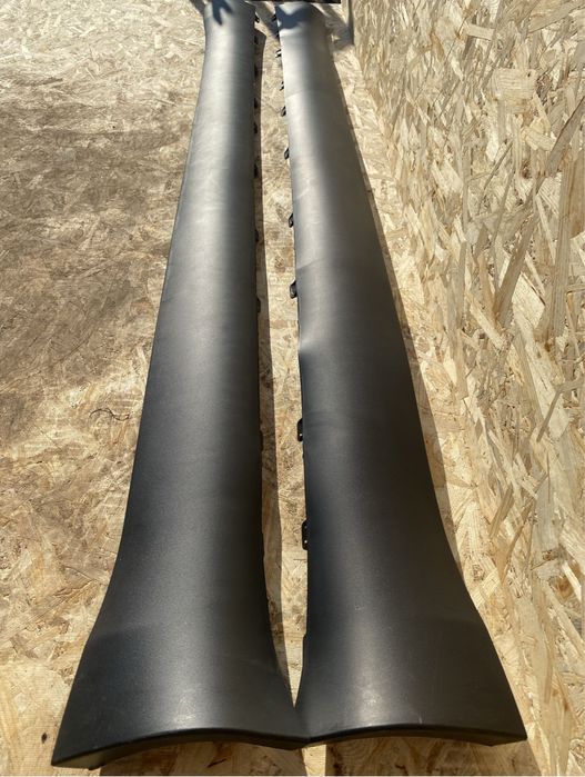 Tesla Y Накладка порога арки крила