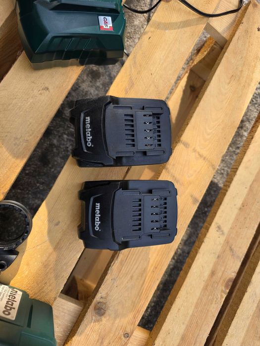 Metabo BS 18 LTX Impuls Wiertarko-wkrętarka 2X5Ah ładowarka walizka zestaw