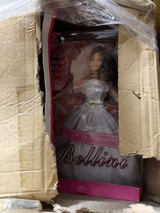Lote de +3000 brinquedos e peluches