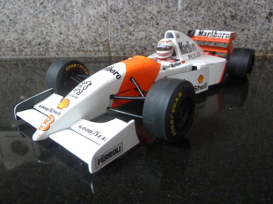 1:18 Minichamps, McLaren MP4/9, Brundle, Marlboro AutoArt