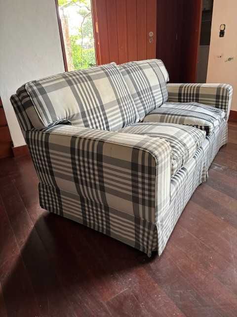 Sofá Conforto 2 lugares