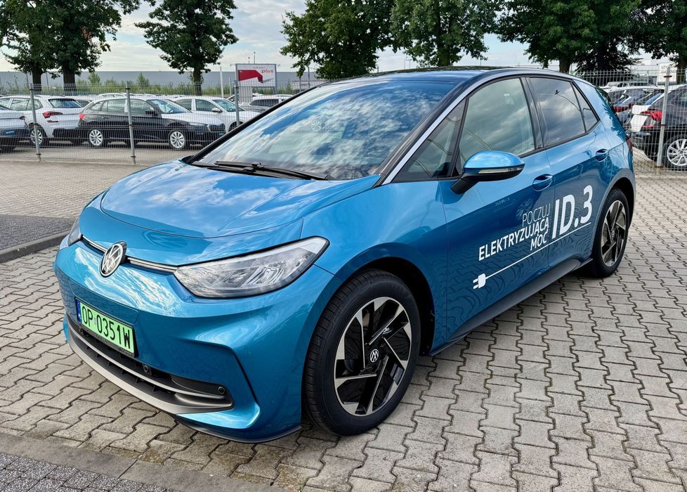 Volkswagen ID.3 | Pompa ciepła | Kabel 230 V | Kamera cofania |