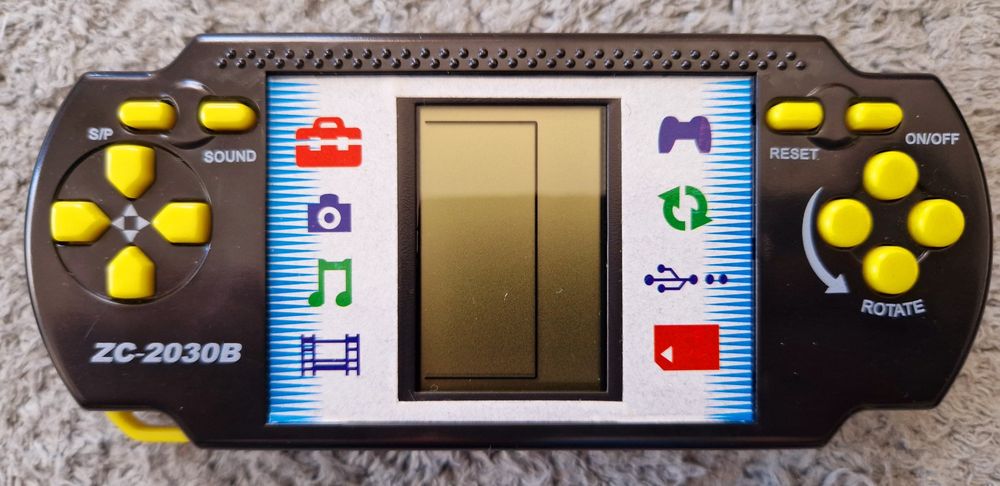 Portable Console64170818300417120