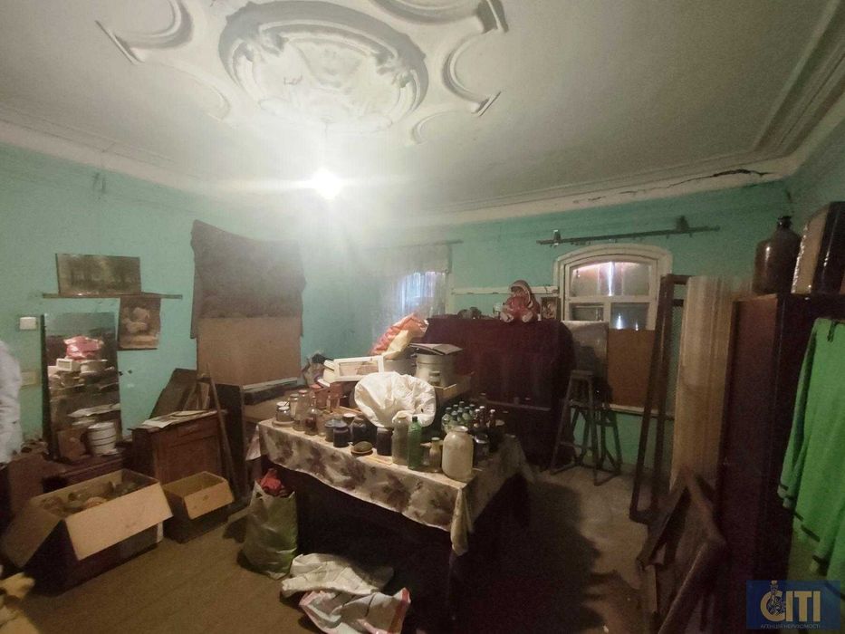 №:22890 - Фасадна ділянка зі старим будинком в центрі, 4.5 сот