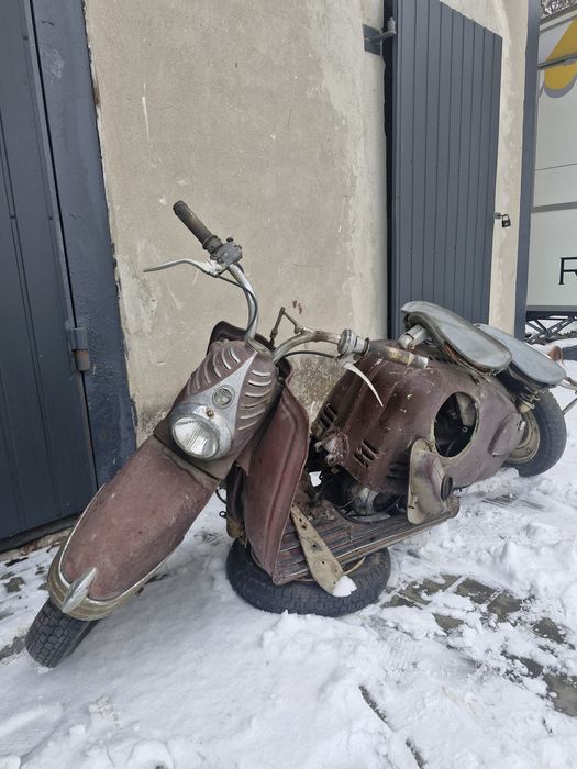 Zabytek. Motocykl PUCH 125 RLA . Możliwy transport.