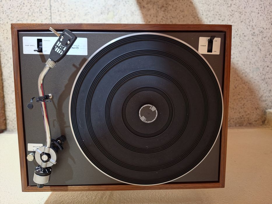 Gira discos Pioneer PL 10