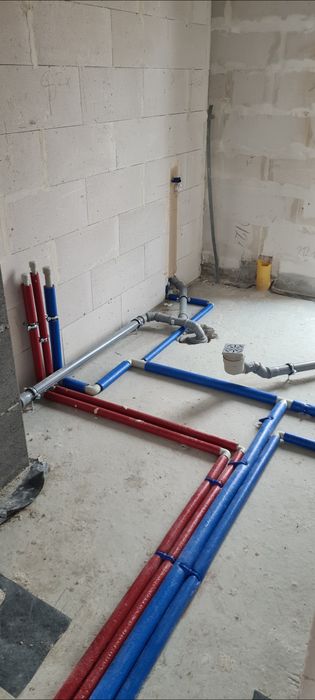 Hydraulik  Usługi Hydrauliczne