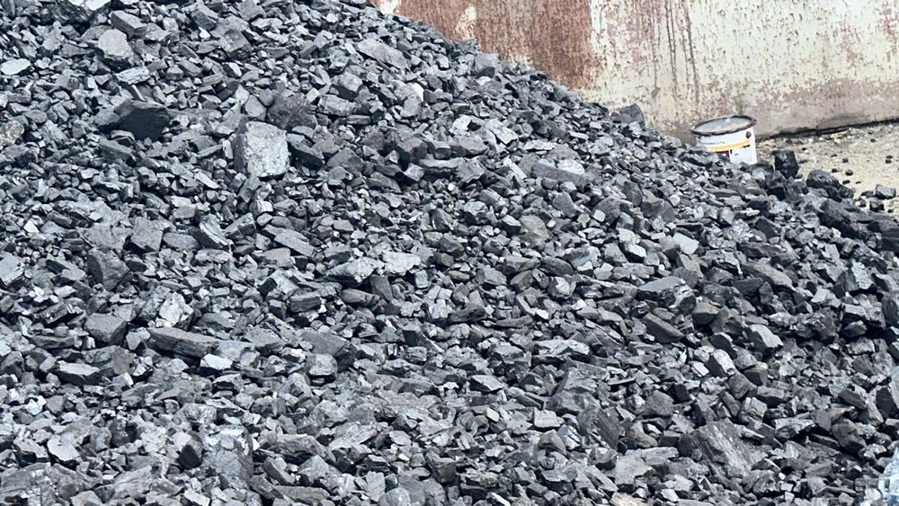 Вугілля Донбасу.Марка ДГ(довгопламений газовий)