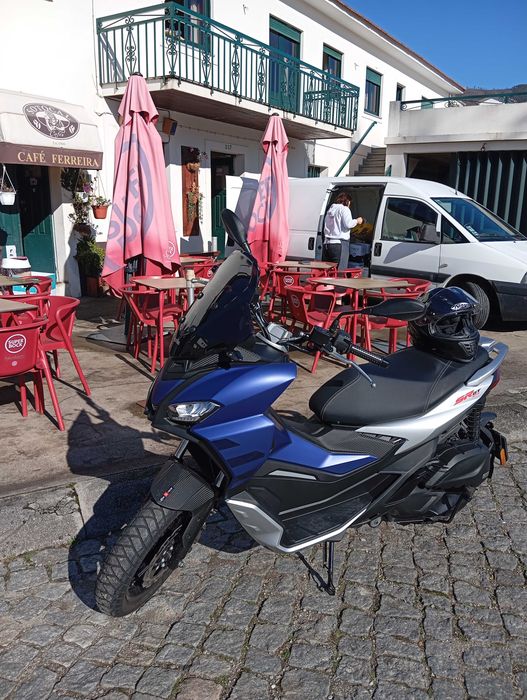 Aprilia SR GT 125
