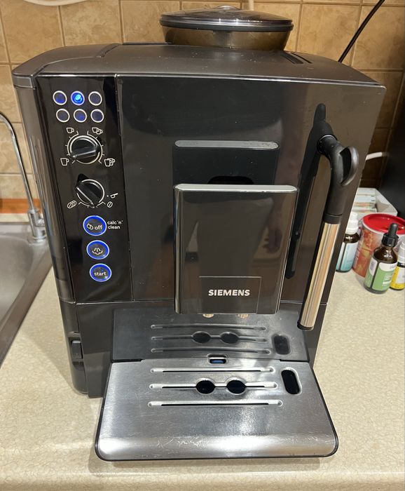 Кавомашина Siemens EQ5