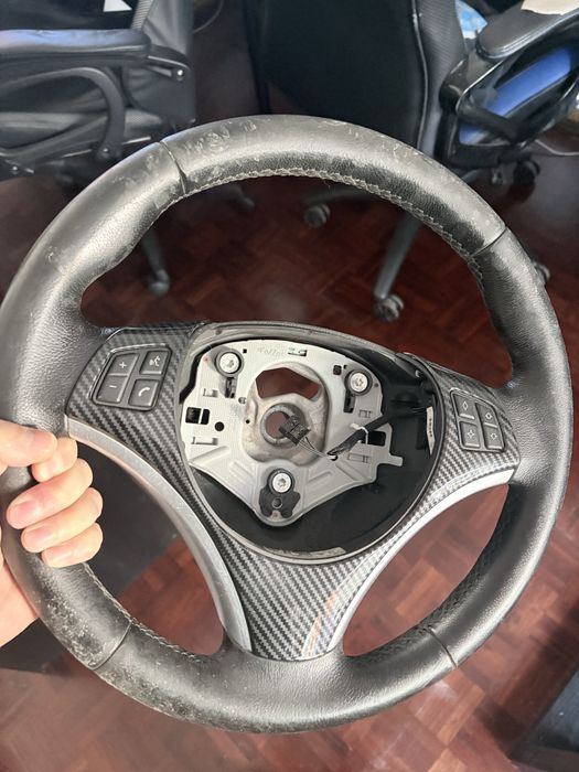 Volante Serie 1 para despachar