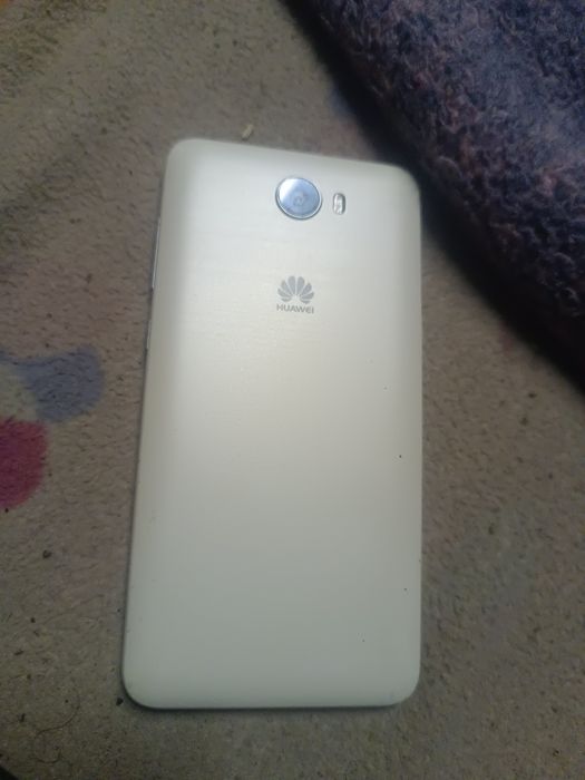 Huawei y5 cun 2016