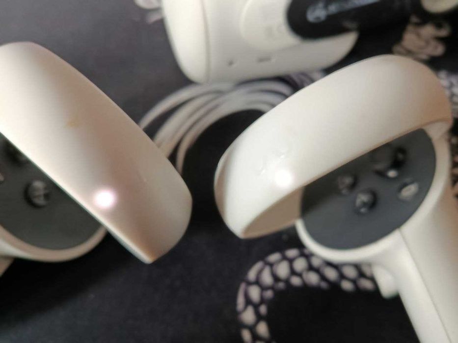 Oculus Quest 2 128 Gb з кріпленням
