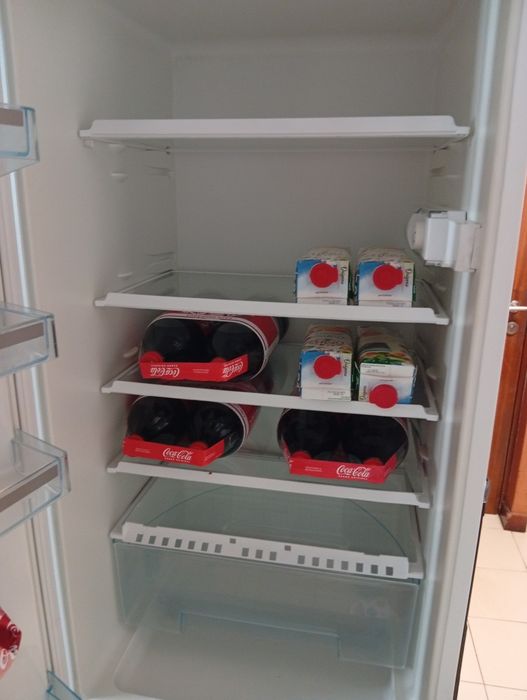 Frigorífico combinado de encastar