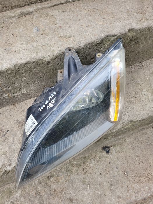 Lampa przód lewa ford focus mk2 2005r