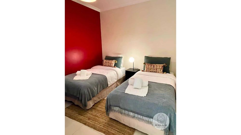 Casinha Sub-Vila T2 junto à PSP c/Lugar de Garagem