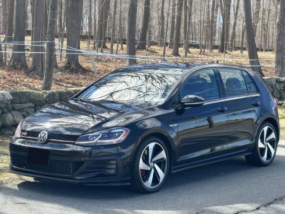 Volkswagen Golf GTI      2018
