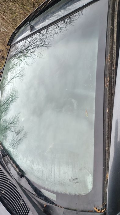 Лобове скло ford escort/форд ескорт/93р мк5