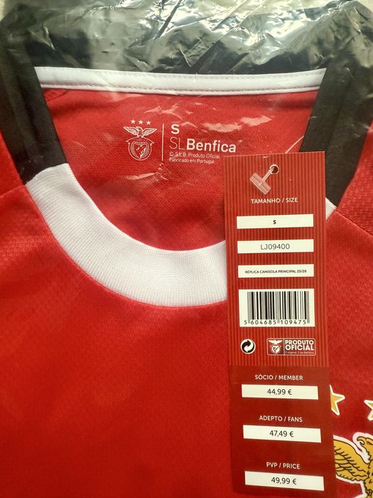 Camisola do SL Benfica (tam. S)