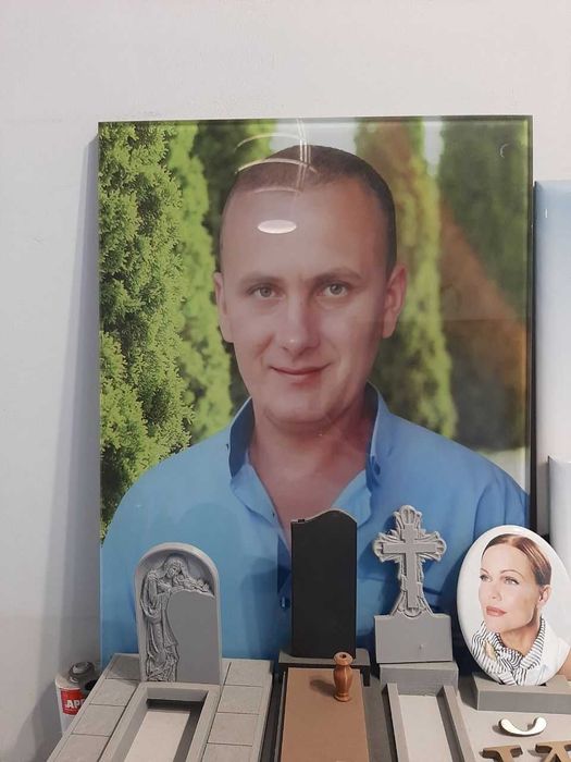 Фотоскло, фотокераміка, пам'ятники у Луцьку