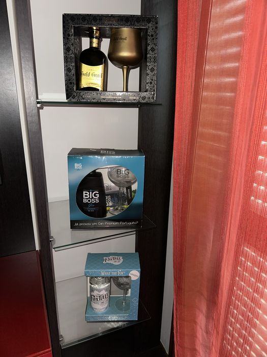Vendo 3 conjuntos de gin