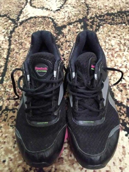 Кроссовки Reebok runtone