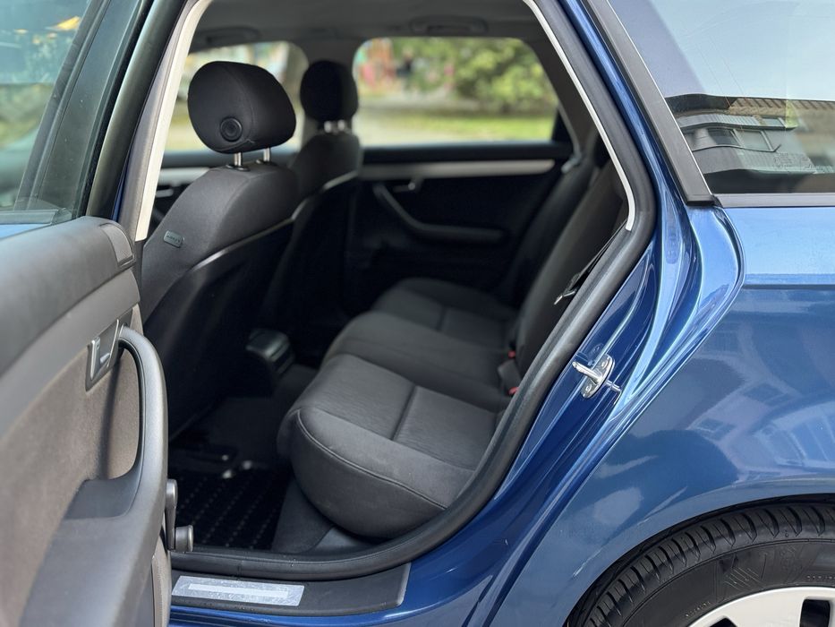 Продам Audi A4 B7  2.0 TDI 103kw Автомат .