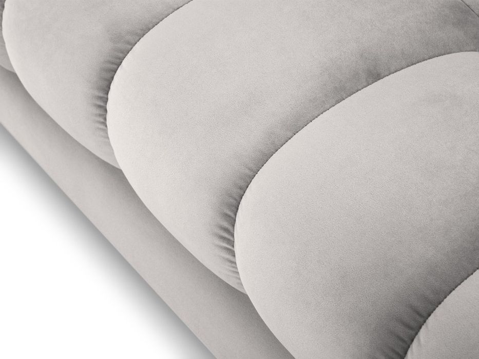 Sofa welurowa kanapa 4 osobowa BALI COSMOPOLITAN złote nogi Westwing