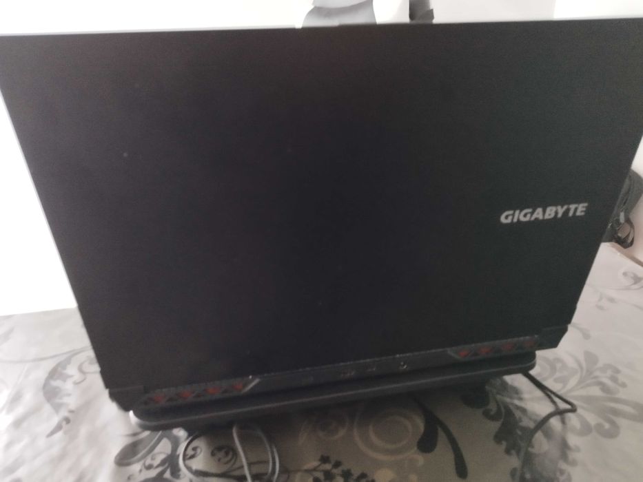 Gigabyte G5 MF | i5-12500H | RTX 3060 | 16GB