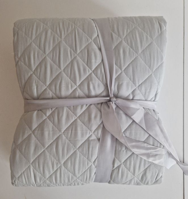 Duża narzuta na łozko 220x240