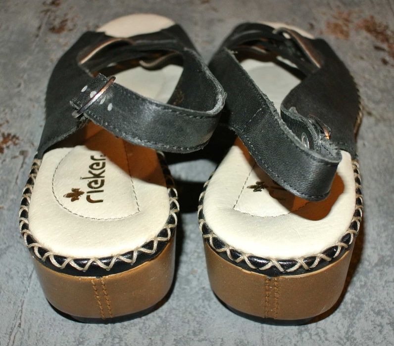 Sandały damskie Rieker - rozmiar 37