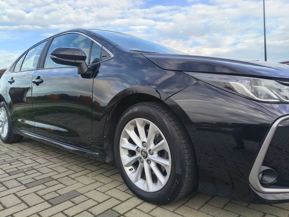 Toyota Corolla Hybryda 2022