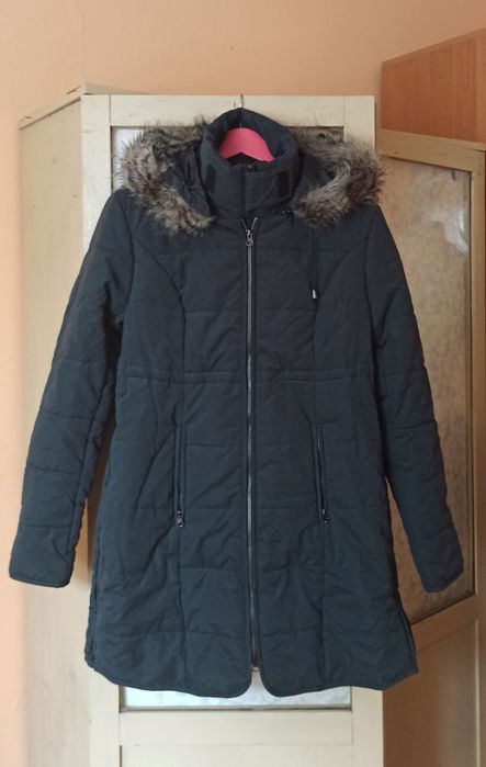 Czarna zimowa kurtka zwykła/ciążowa