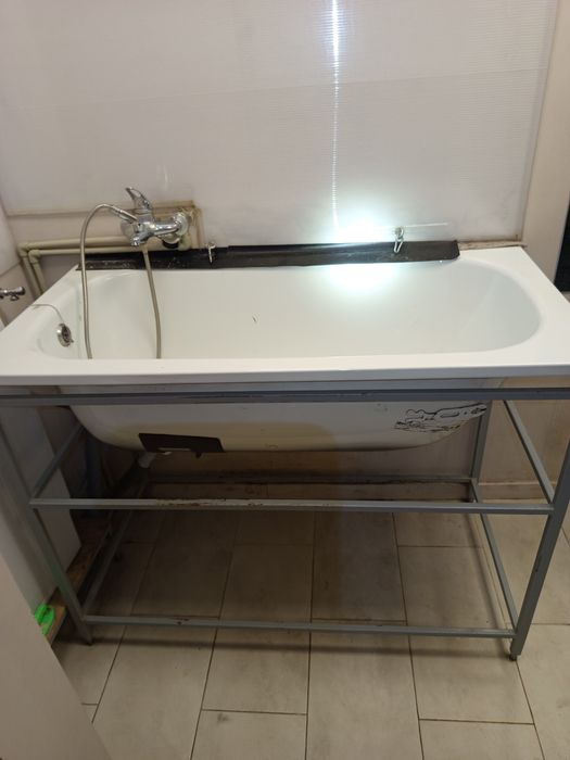 Продам вану 140/70