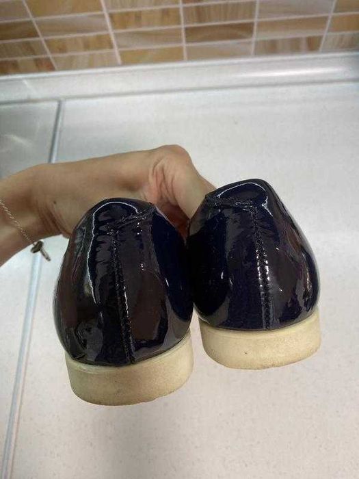 Шикарні шкіряні балетки стан на 5 !