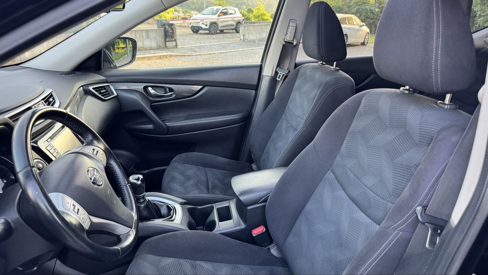 Nissan X-trail 7 lugares gasolina