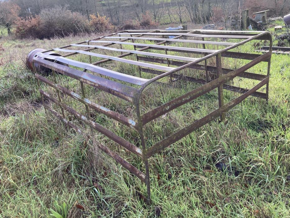 Estrutura metalica p/ veiculo caixa aberta