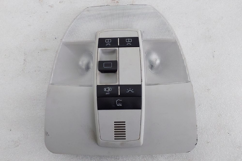 Plafonier frente MERCEDES-BENZ Classe B (W245)