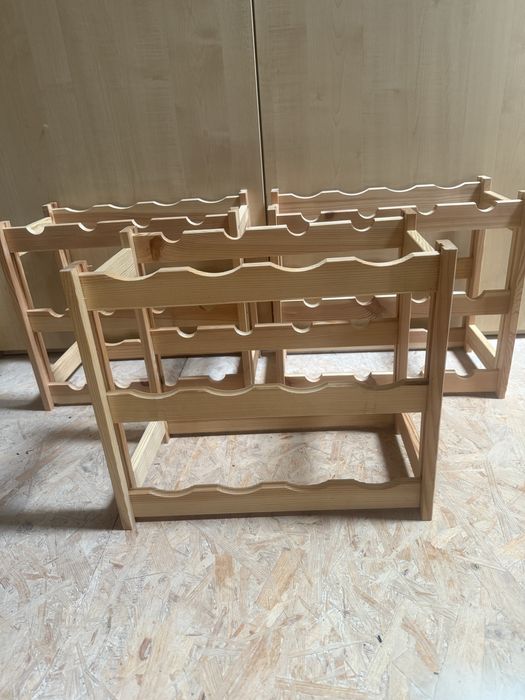 1 stojak na wino cena za sztuke