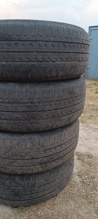 Шини  Bridgestone 205/55/16