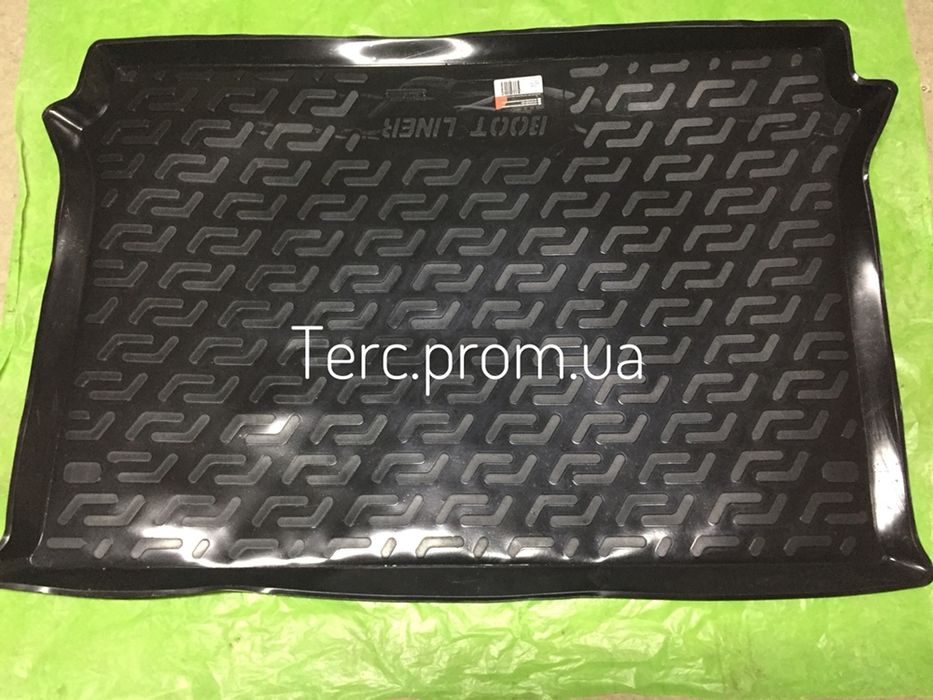 Коврик в багажник ваз 2108 2109 21099 /2110/ 2111/ 2113/ 2114 /2115 .