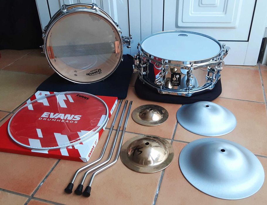 Prato Sabian China VENDIDO! + Timbalão Yamaha Stage Custom 8" Como Novo 100€