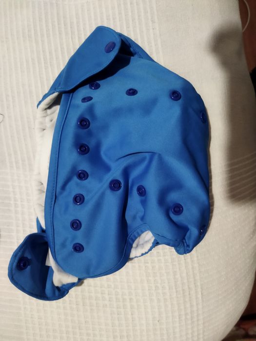 Conjunto de Fraldas Reutilizáveis – Nunca Usadas da B'bies