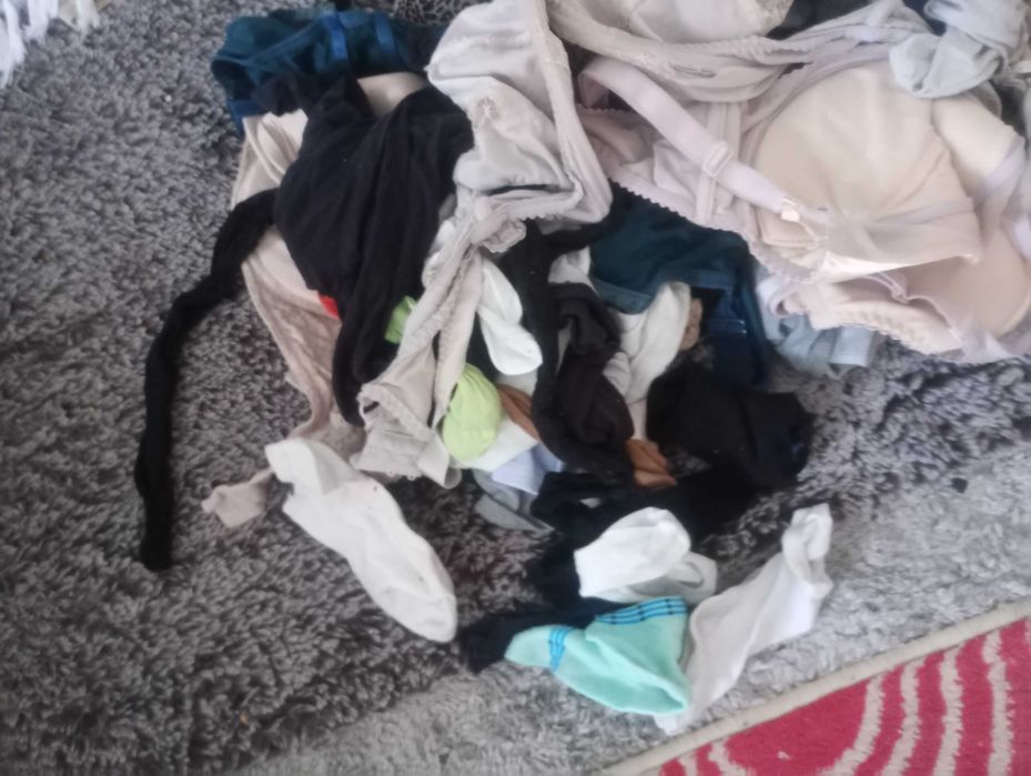 Używane rajstopy damskie matki skarpetki